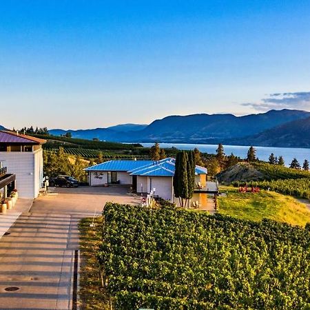 The Inn At Therapy Vineyards Naramata Exteriér fotografie