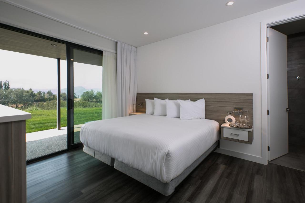 The Inn At Therapy Vineyards Naramata Exteriér fotografie